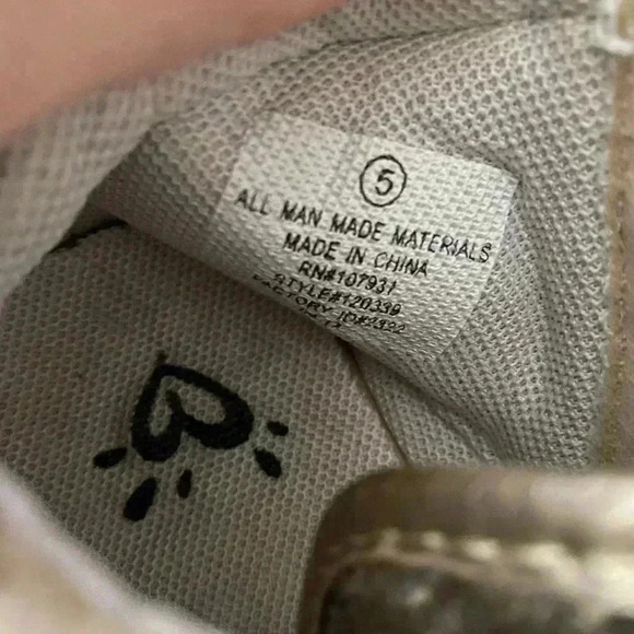 Girl Justice Sneakers Bundle Size 5 - Picture 5 of 11